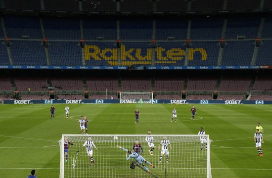 REUTERS/Albert Gea