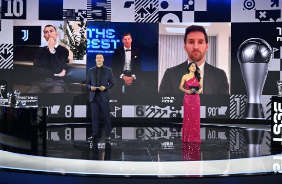 Cristiano Ronaldo Messi Lewandowski FIFA Best
