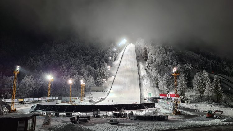Twitter/OC Planica