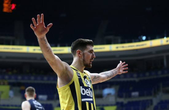 Nando de Colo