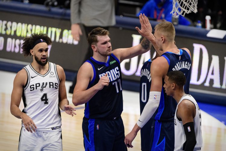 Luka Dončić Kristaps Porzingis