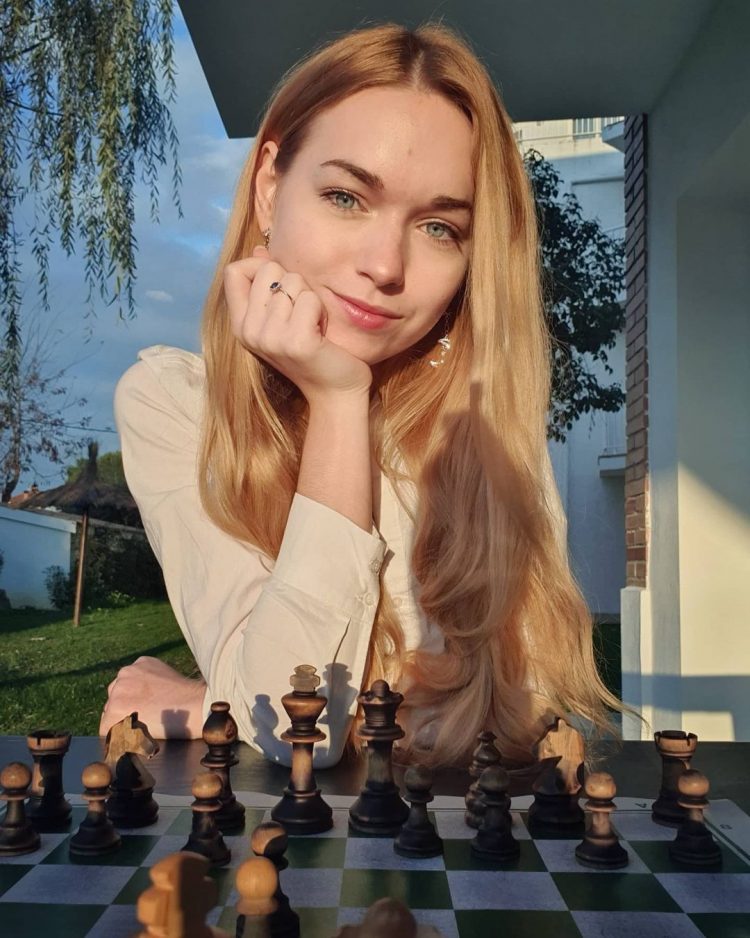 Lara Unuk/Instagram