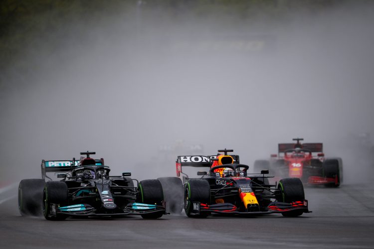 Lewsi Hamilton Max Verstappen