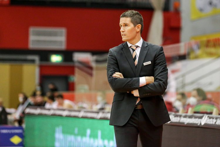 Jaka Lakovič