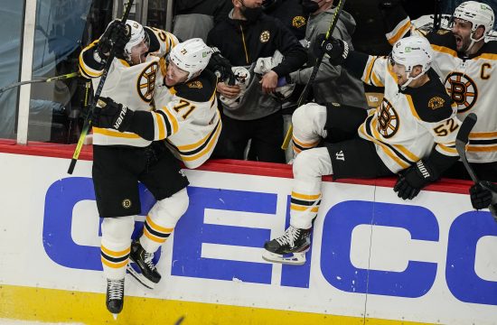 Brad Marchand, Taylor Hall, boston bruins