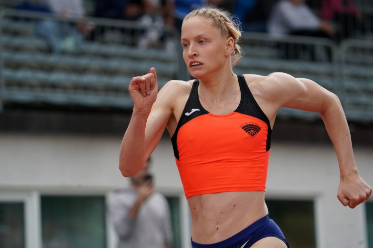 Agata Zupin