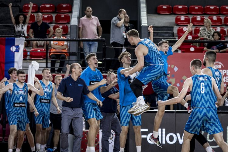 Slovenska košarkarska reprezentanca do 18 let