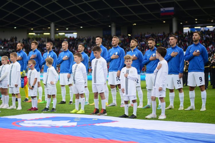 slovenija švedska v živo prenos sportklub