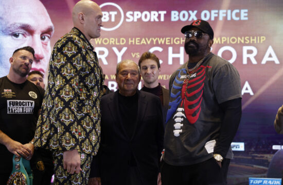 Tyson Fury v Derek Chisora