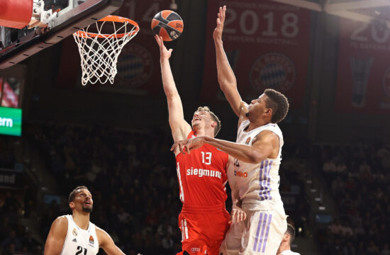 Walter Tavares