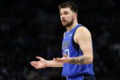 luka doncic dallas izključitev ejection