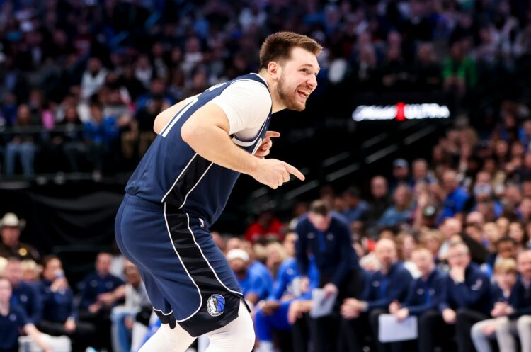 Luka Dončić trojka