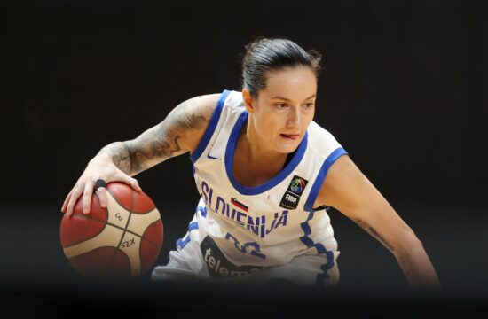 Nika Barič