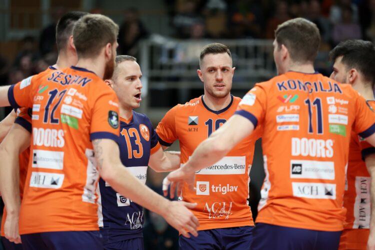 ACH Volley