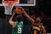Justin Holiday
