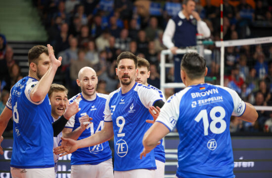 Dejan Vinčić Žiga Štern Friedrichshafen Tours