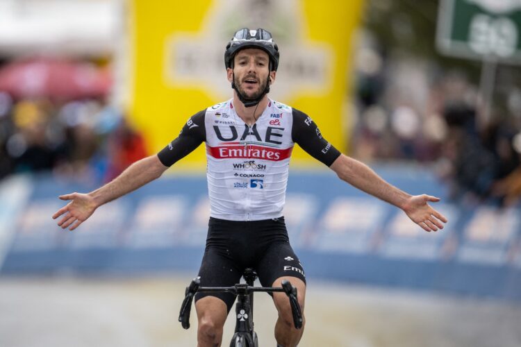 Adam Yates