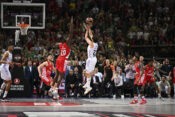 Real Olympiacos winning shot Llull
