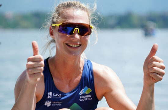 Nina Kostanjšek