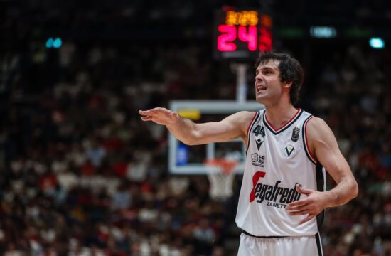 Miloš Teodosić