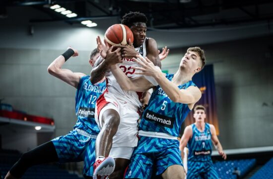 slovenska košarkarska reprezentanca do 19 let
