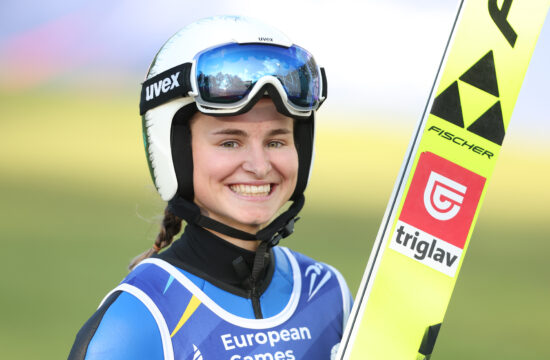 Nika Križnar