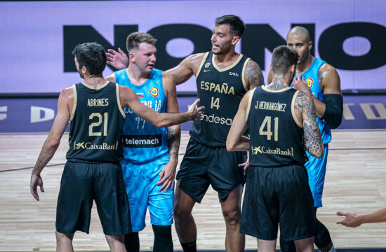 Luka Dončić, Španija - Slovenija