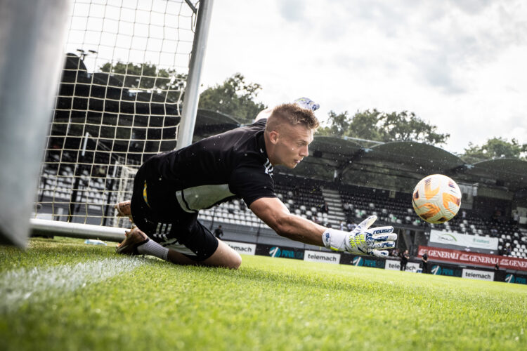 Klemen Mihelak
