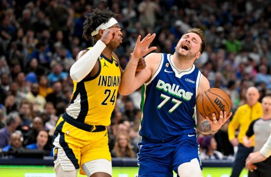 Buddy Hield Luka Dončić