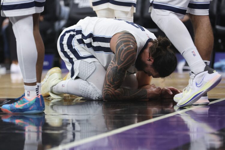 Steven Adams