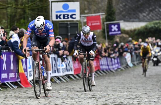 Mathieu van der Poel Tadej Pogačar