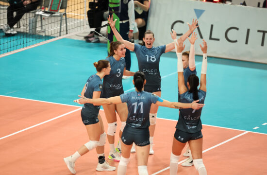 Calcit Volley