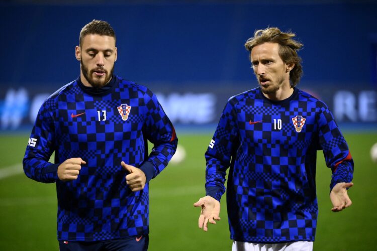 Nikola Vlašić Luka Modrić