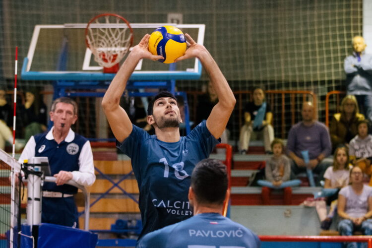 Calcit Volley