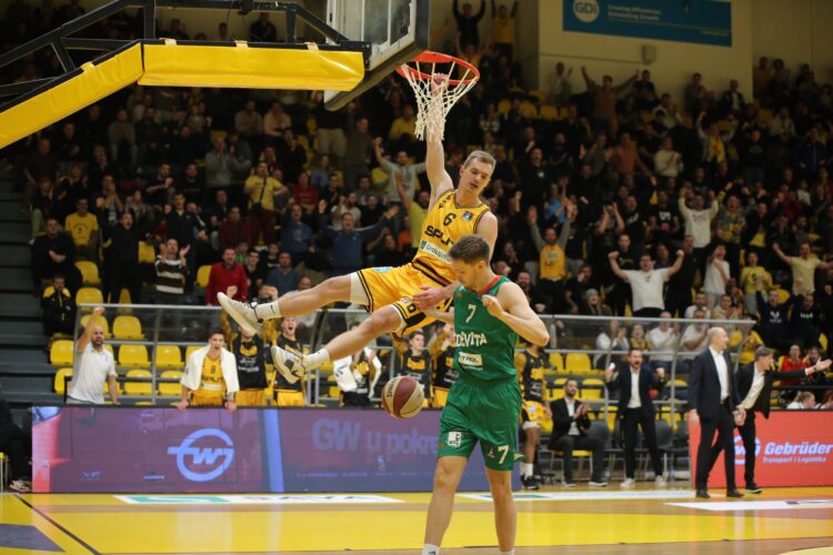 Split, Cedevita Olimpija, glas