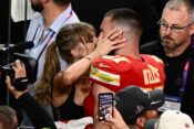 Taylor Swift Travis Kelce