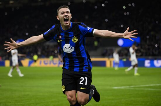 Kristjan Asllani Inter