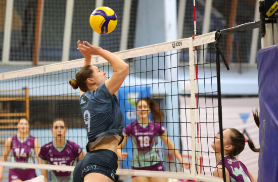 Calcit Volley - Nova KBM