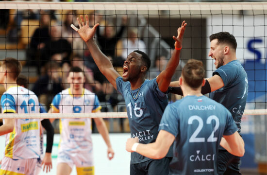 Calcit Volley