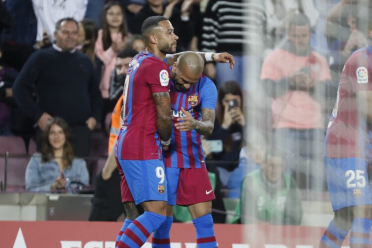 Depay in Alves