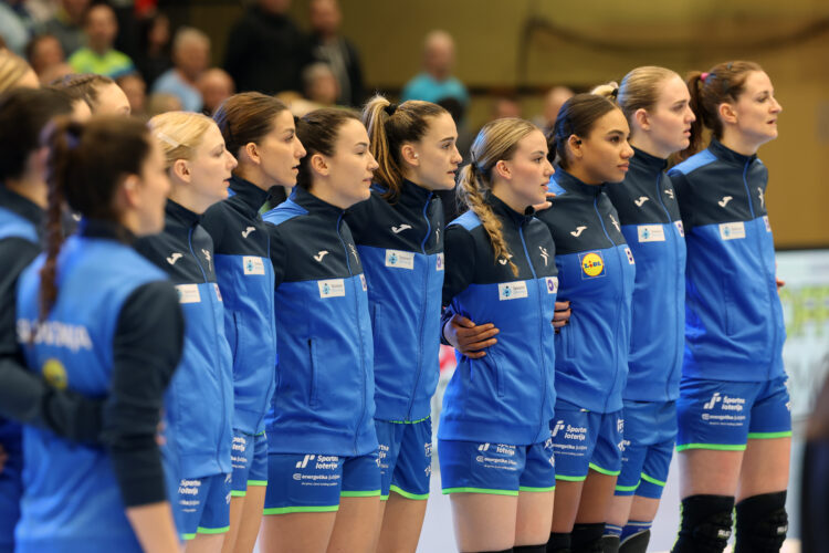 Slovenska ženska rokometna reprezentanca