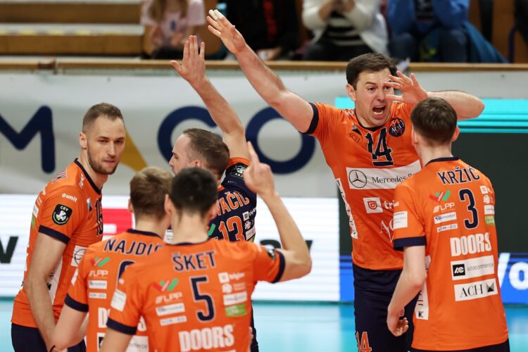 ACH Volley