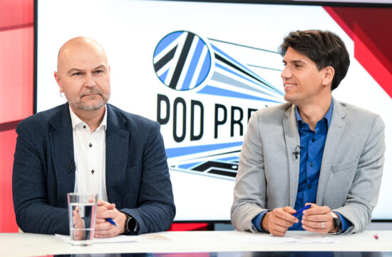 Pod prečko