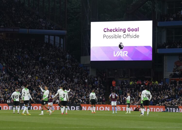 VAR