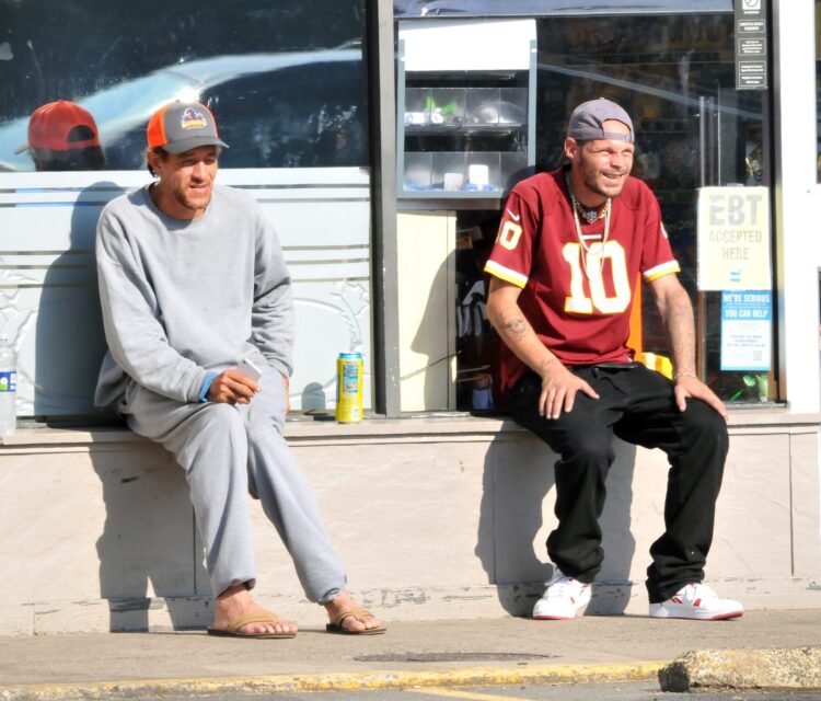 Delonge West