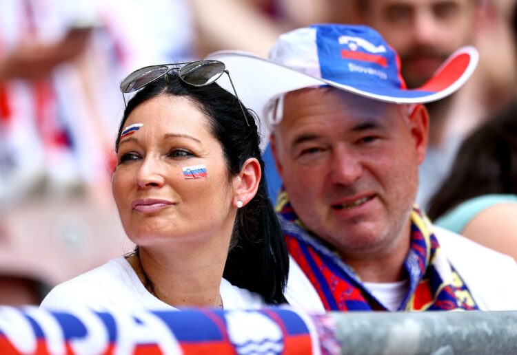 Danska - Slovenija navijači
