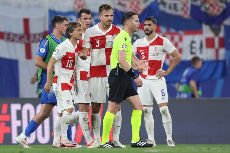 Hrvaška sodnik