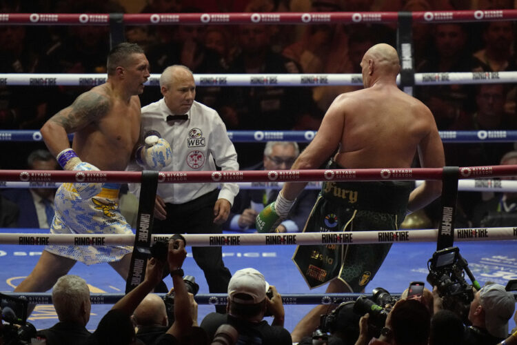 Oleksandr Usyk Tyson Fury