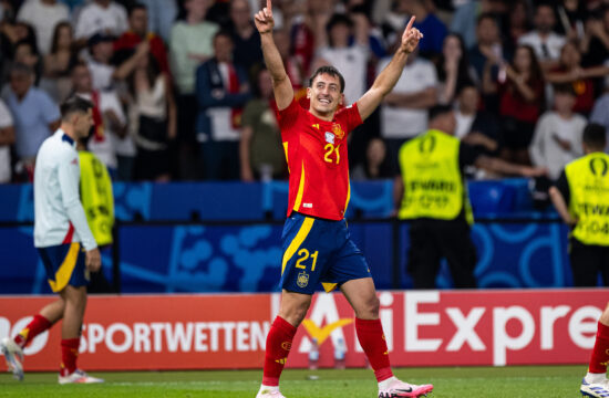 nogomet mikel oyarzabal španija