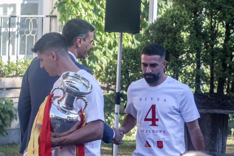 Pedro Sanchez, Dani Carvajal